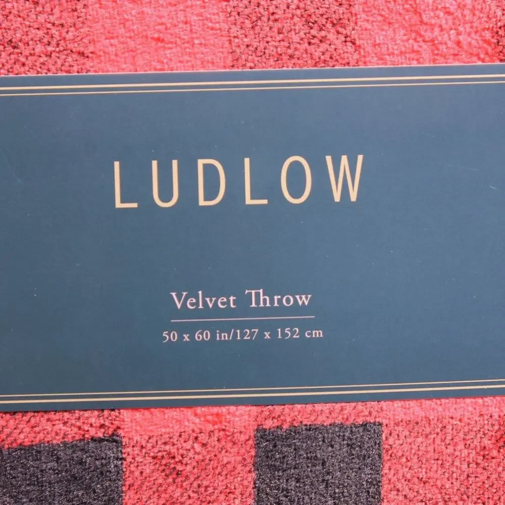 Ludlow indulge cozy